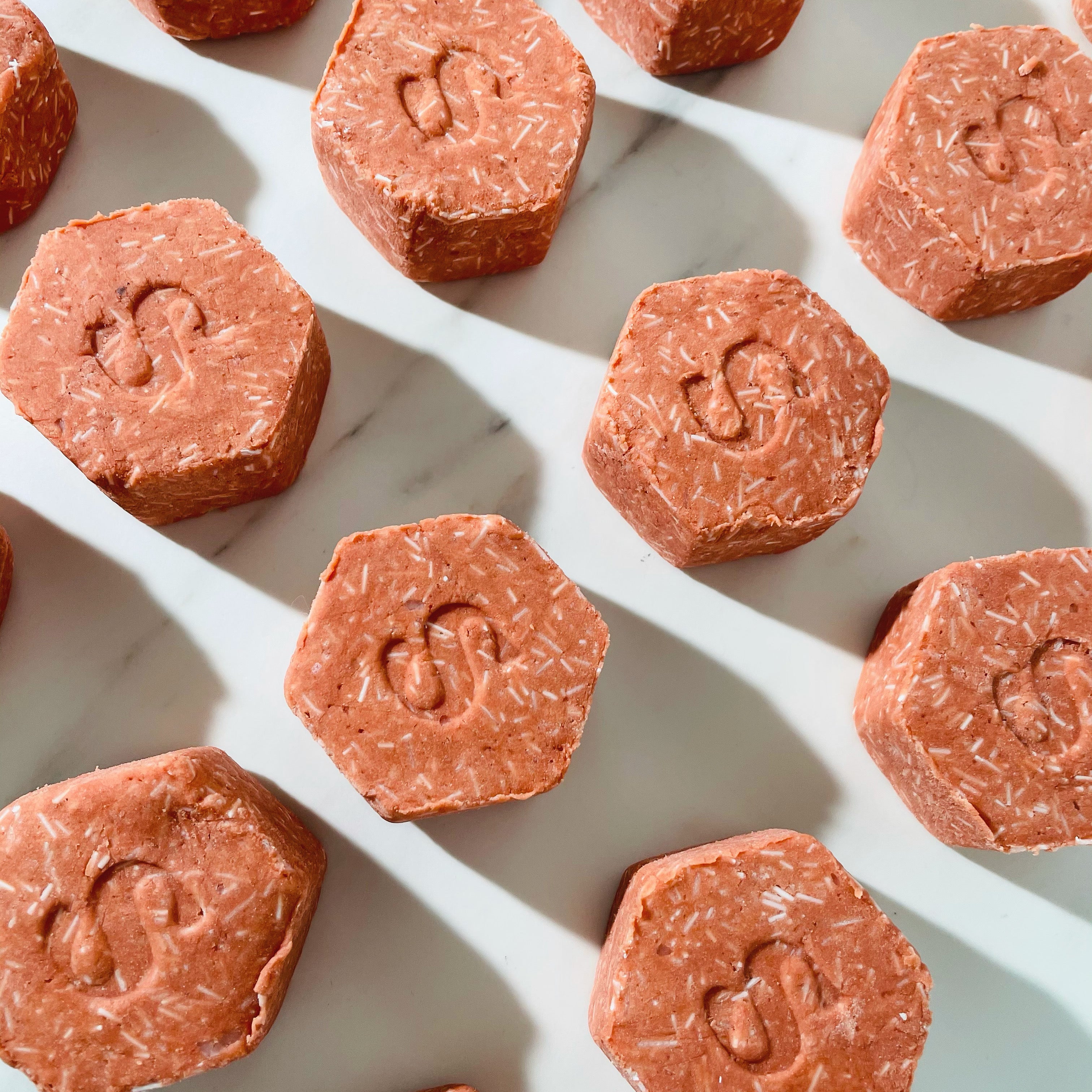 How to store shampoo and conditioner bars properly?