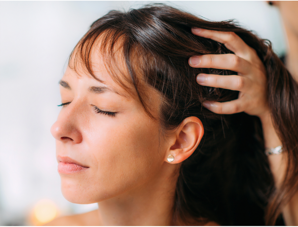 Do essential oils stimulate hair growth? And if so, which ones and which Solidamie bars do?